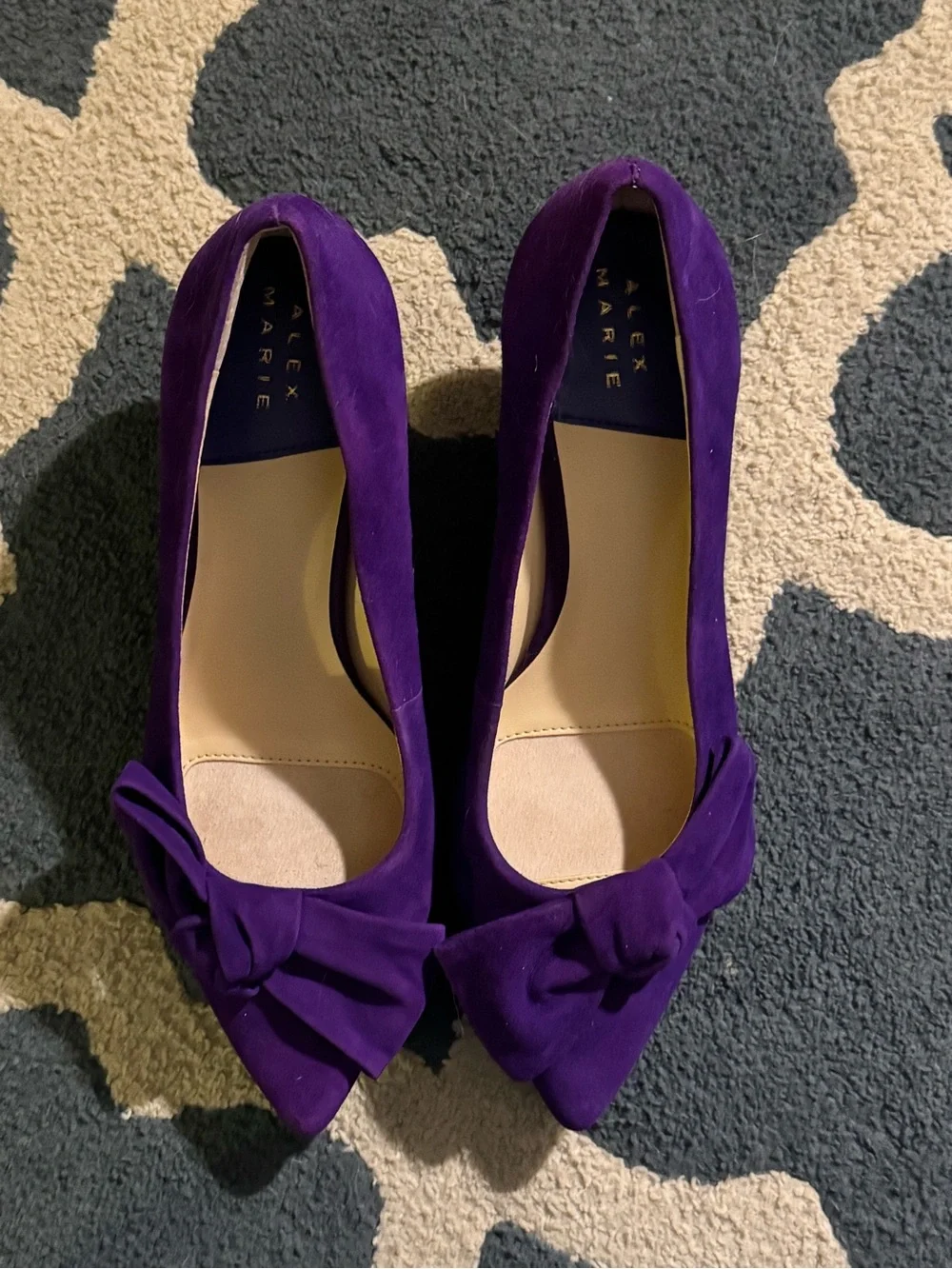 Alex Marie Violet Suede Knot-Accent Pointed Pumps